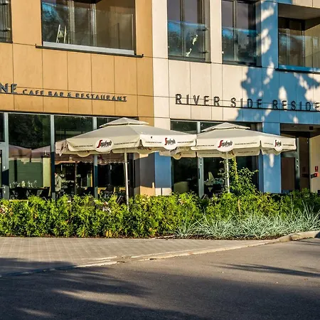 River Side Apartman