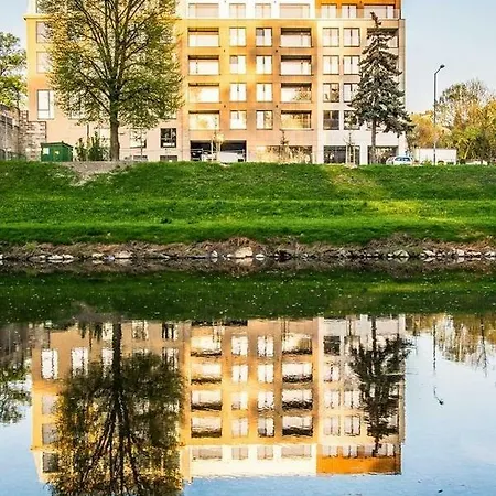 Apartman River Side *
